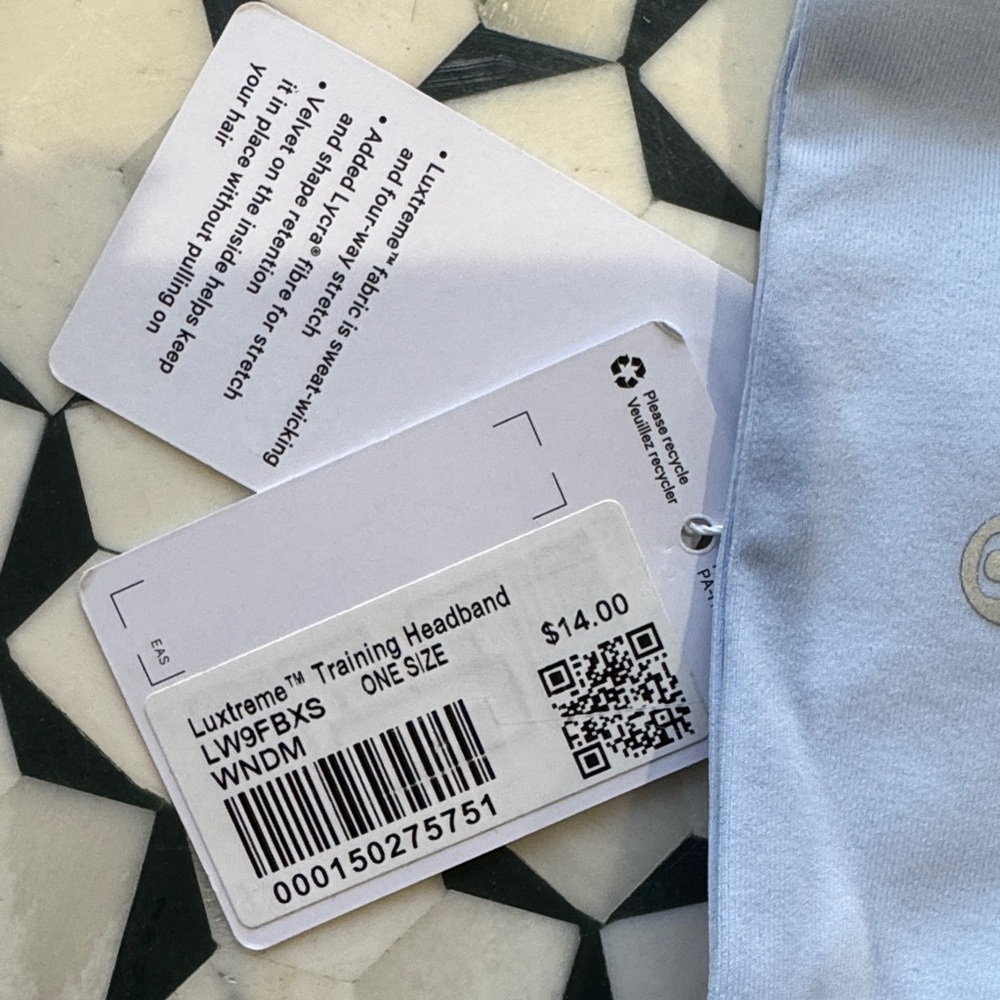 🏃🏽‍♀️lululemon light blue workout headband with logo 🏃🏽‍♀️ - Picture 4 of 4